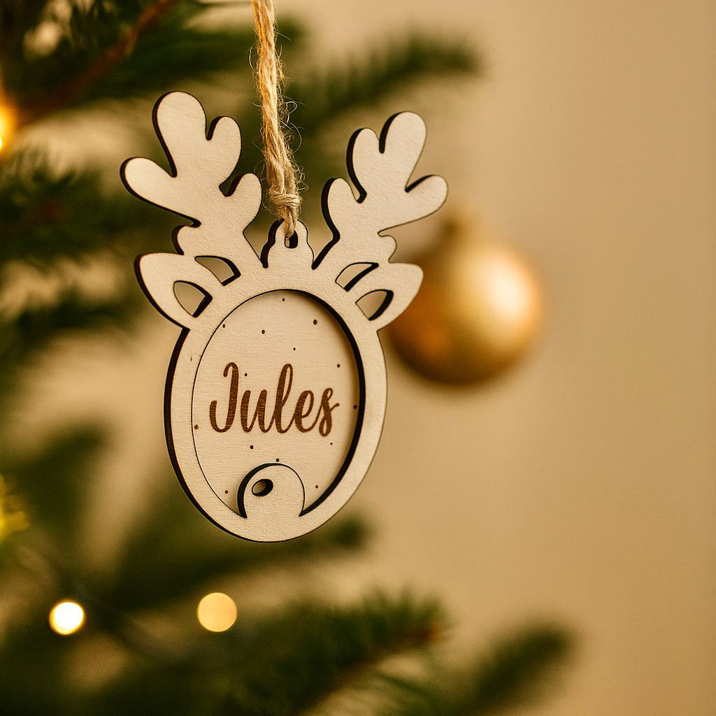 Boule de Noël cerf prénom personnaliée