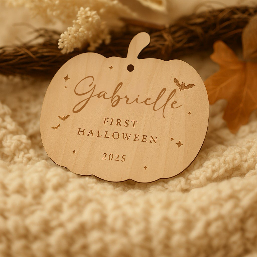 🎃 Suspension en bois « Mon premier Halloween » – forme de citrouille