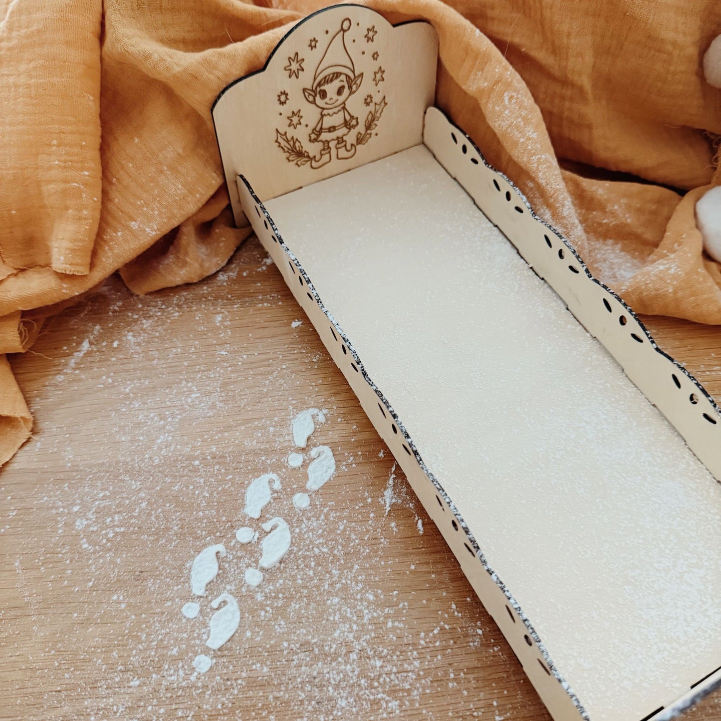 🛏️ Lit du Lutin Farceur – Personnalisé au nom de l’enfant